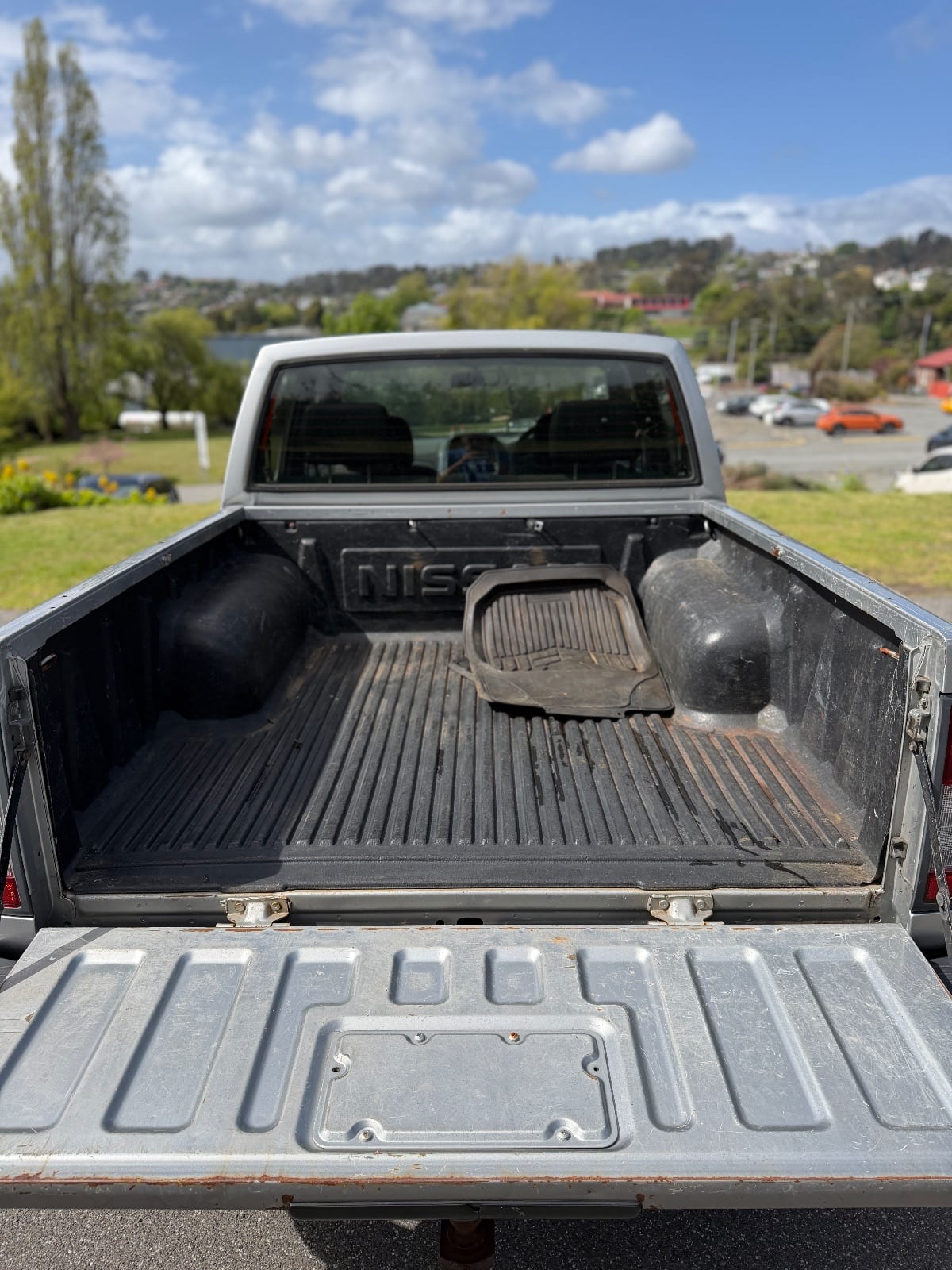 2003 Nissan Navara STR photo 5