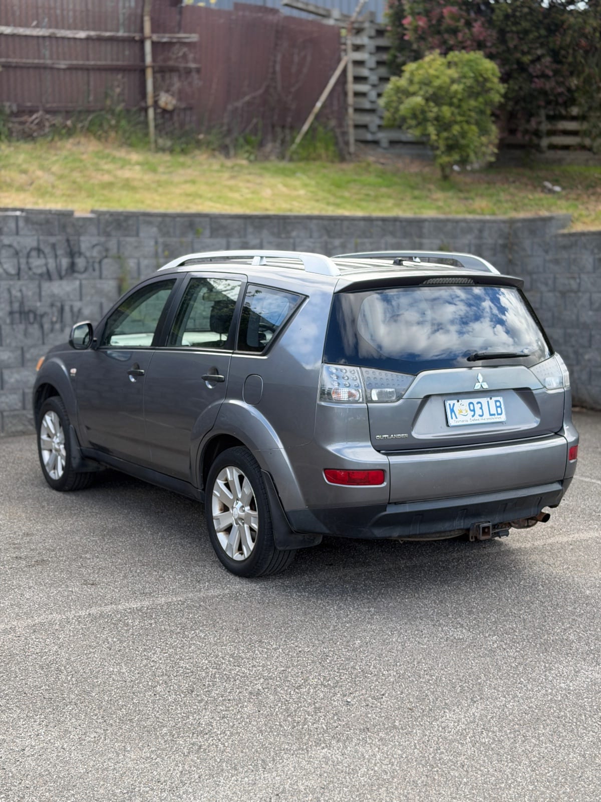 2007 Mitsubishi Outlander LS 4WD photo 4